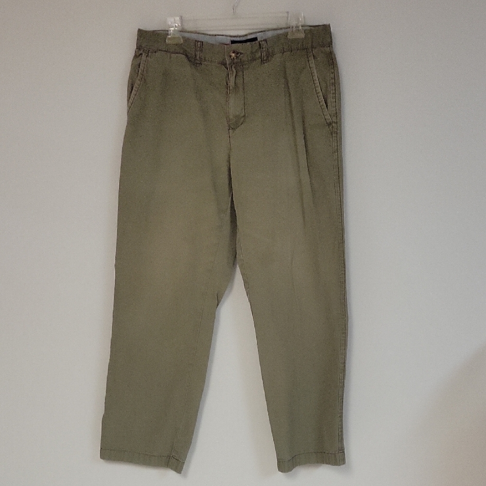 Tommy Hilfiger Green Chinos Versatile Cotton Twill